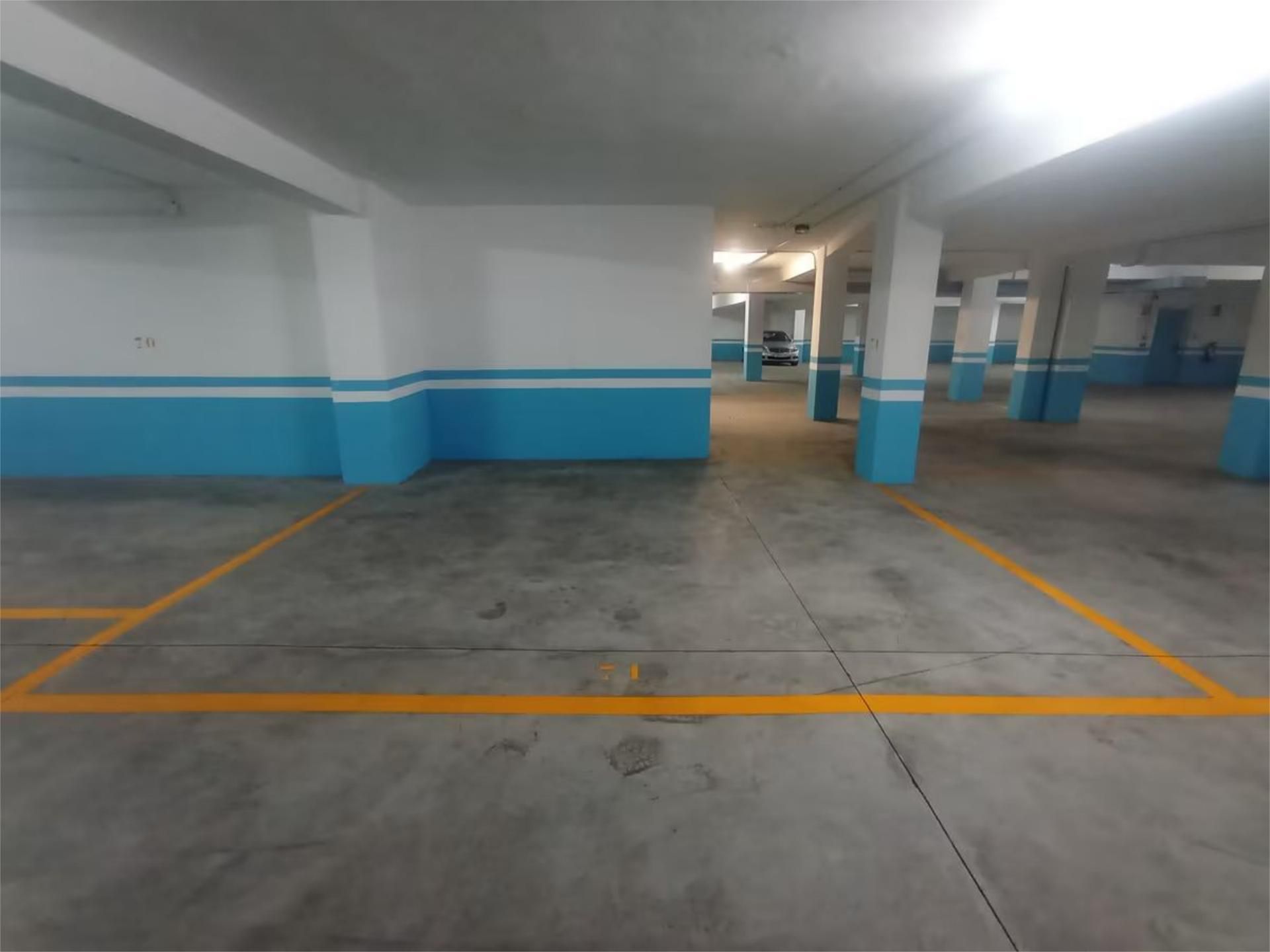 Aparcament de Garatge de lloguer en Foz