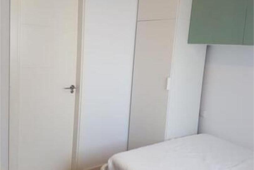 Study to share in Núcleo urbano, Cádiz - image 1 Photo 1 of Study to share in Núcleo urbano, Cádiz