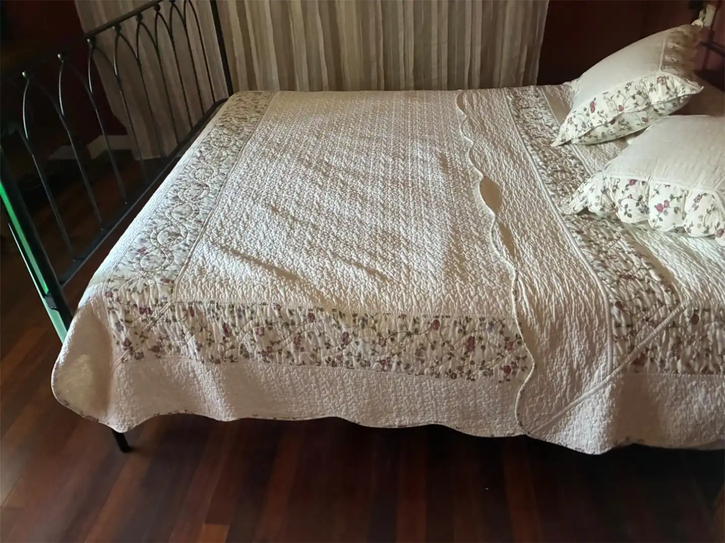 Dormitori de Casa o xalet en venda en Nalda amb Terrassa, Piscina i Balcó