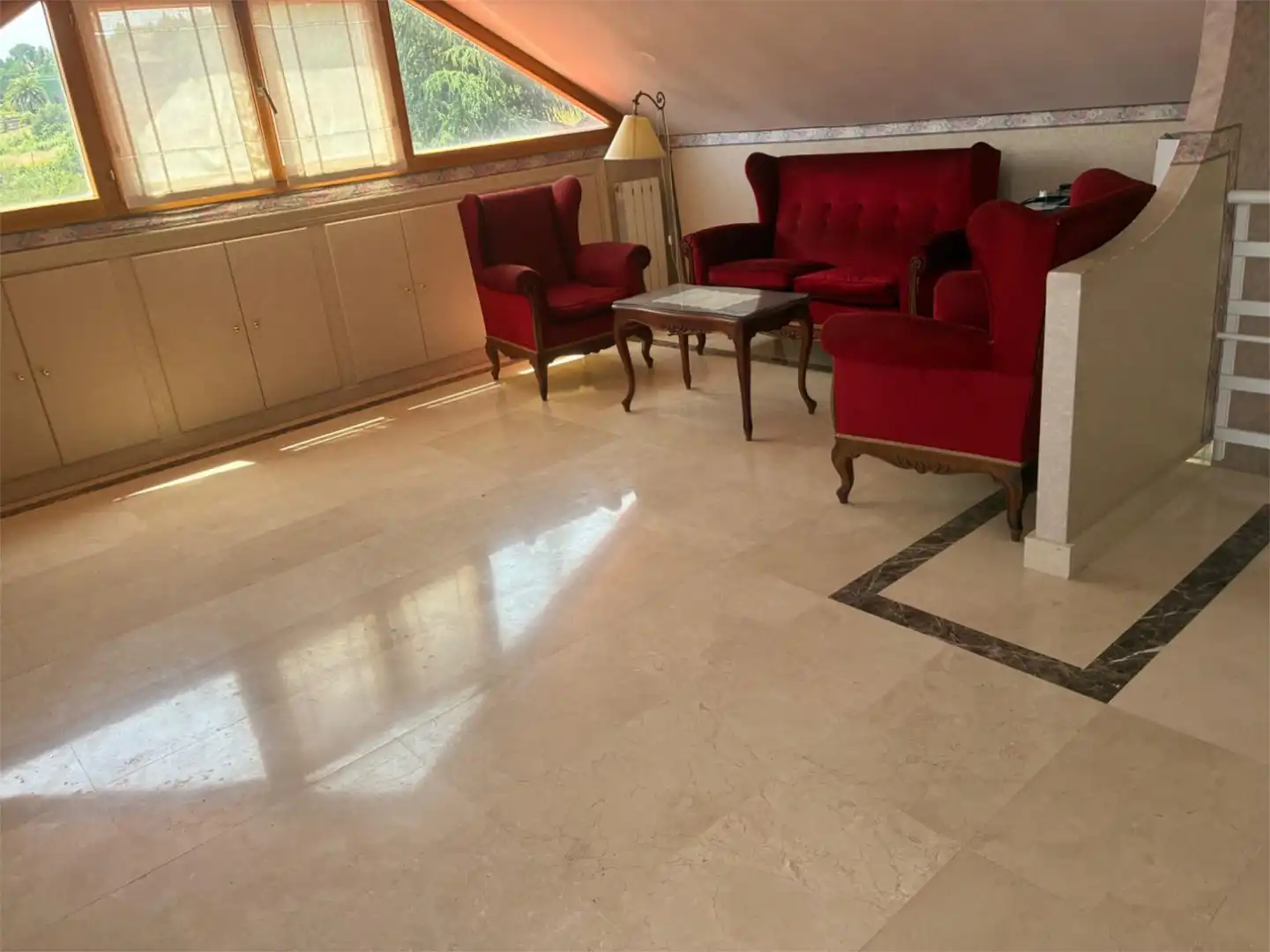 Sala d'estar de Casa o xalet en venda en Nalda amb Terrassa, Piscina i Balcó