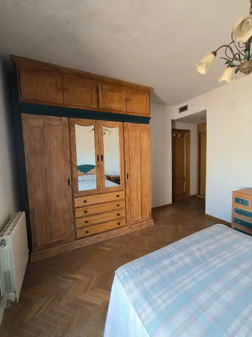 Ático de alquiler en Ronda Buenavista, 33, Buenavista - Valparaíso - La Legua Ático de alquiler en Ronda Buenavista, 33, Buenavista - Valparaíso - La Legua
