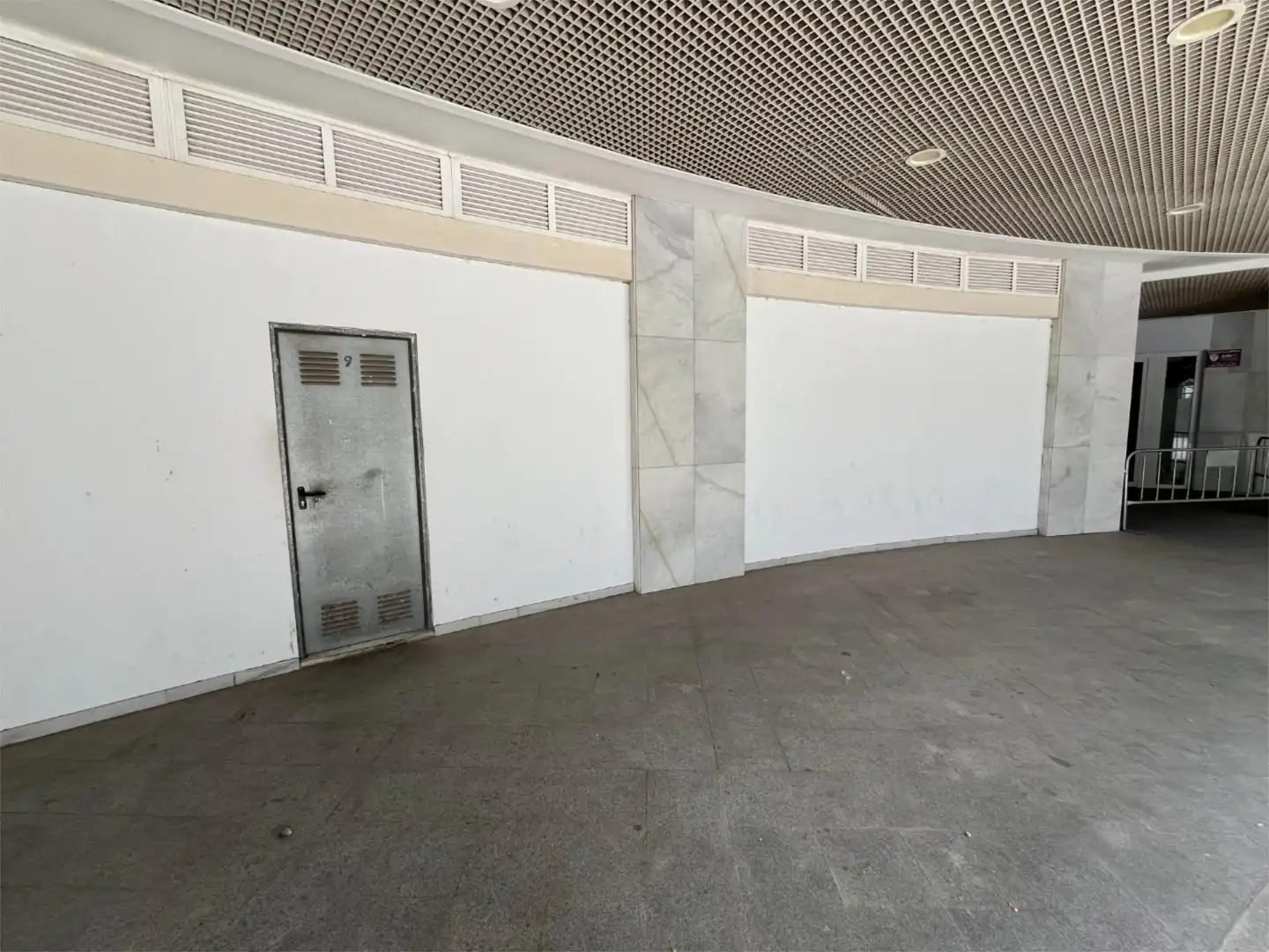 Geschaftsraum zur Miete in Avinguda de les Corts Valencianes, 58, Beniferri Geschaftsraum zur Miete in Valencia