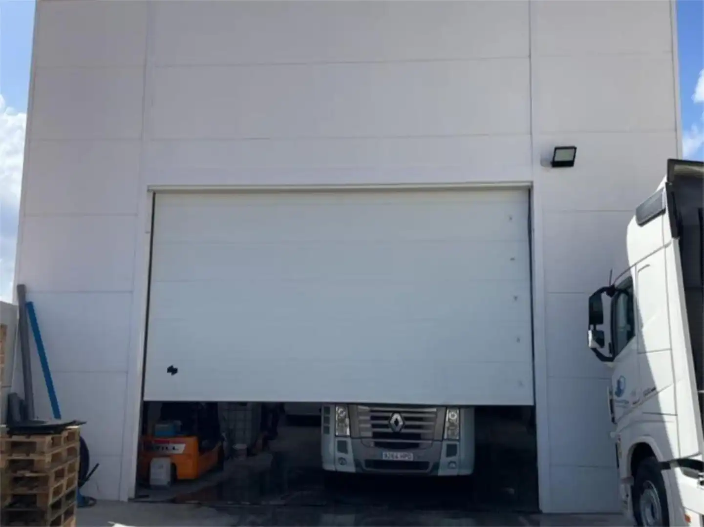 Parking de Nave industrial en venta en Iznalloz