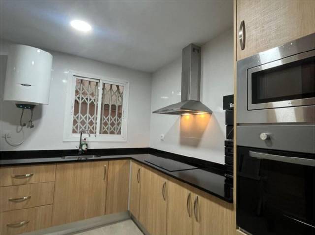 Piso en Alquiler en Plaça de Vicent Iborra, 7 en El Carme