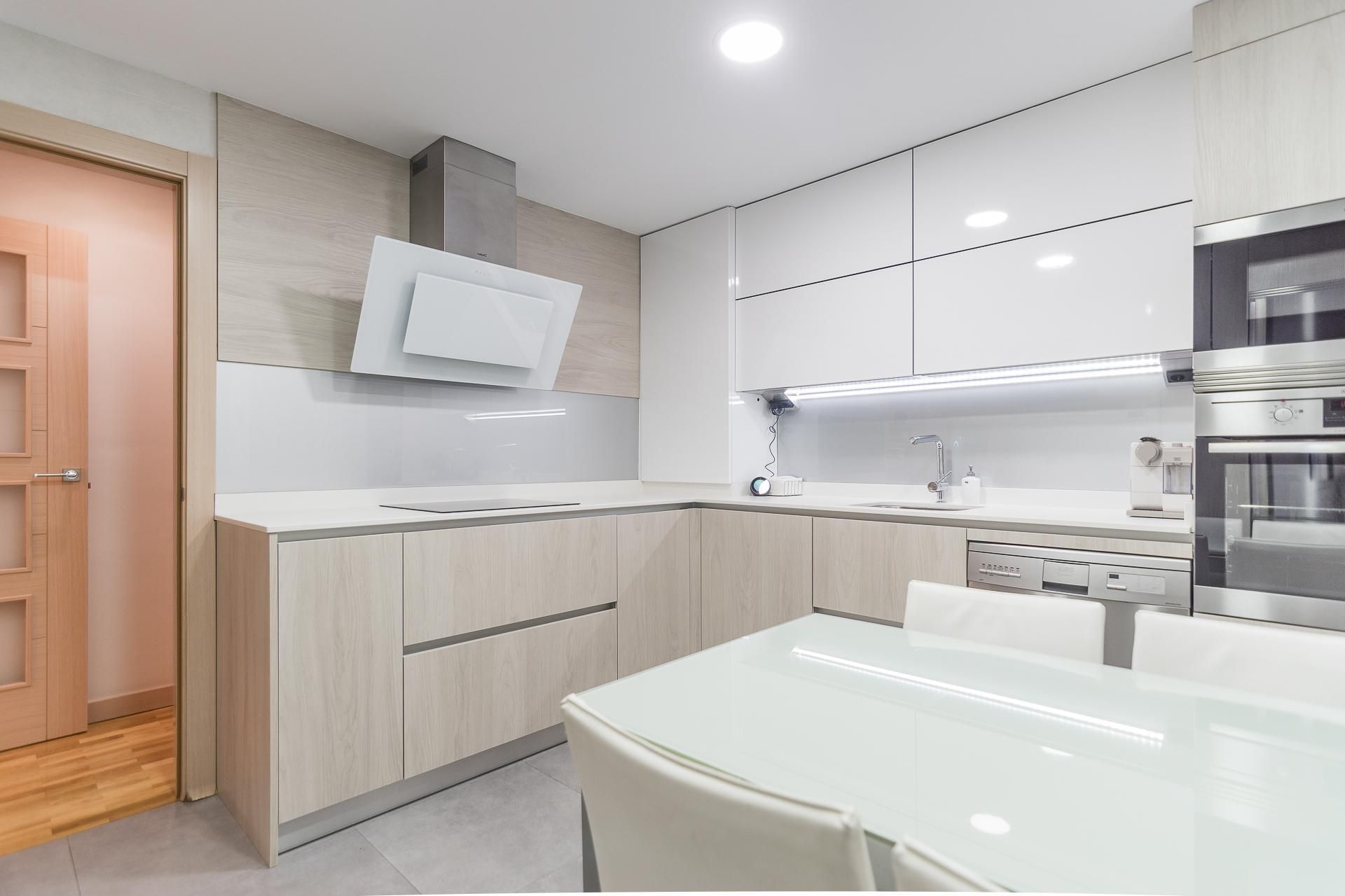 Kitchen of Flat to rent in Burlada / Burlata