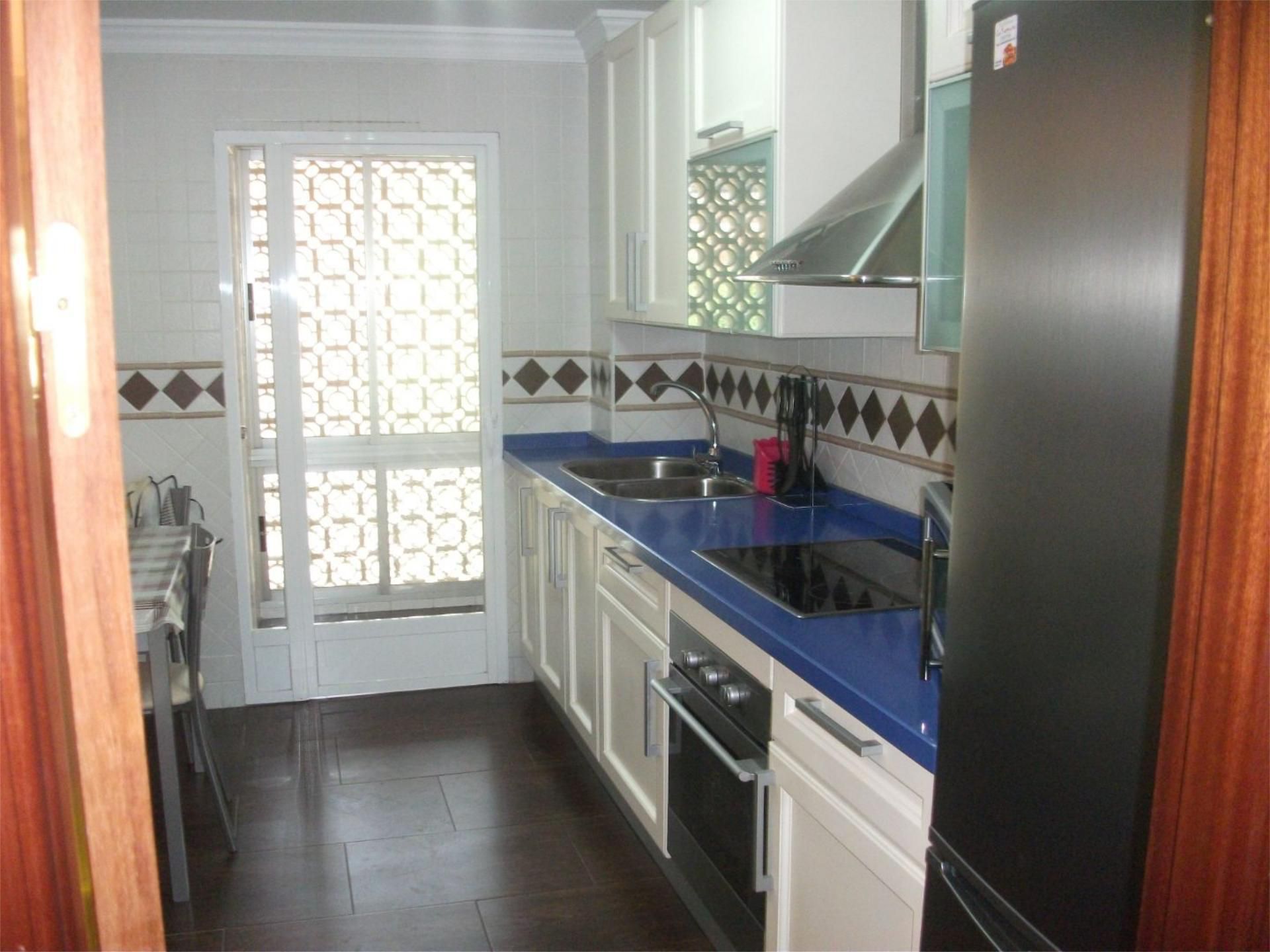 Pis per a compartir a Calle San Isidoro, 8, Camino de Ronda