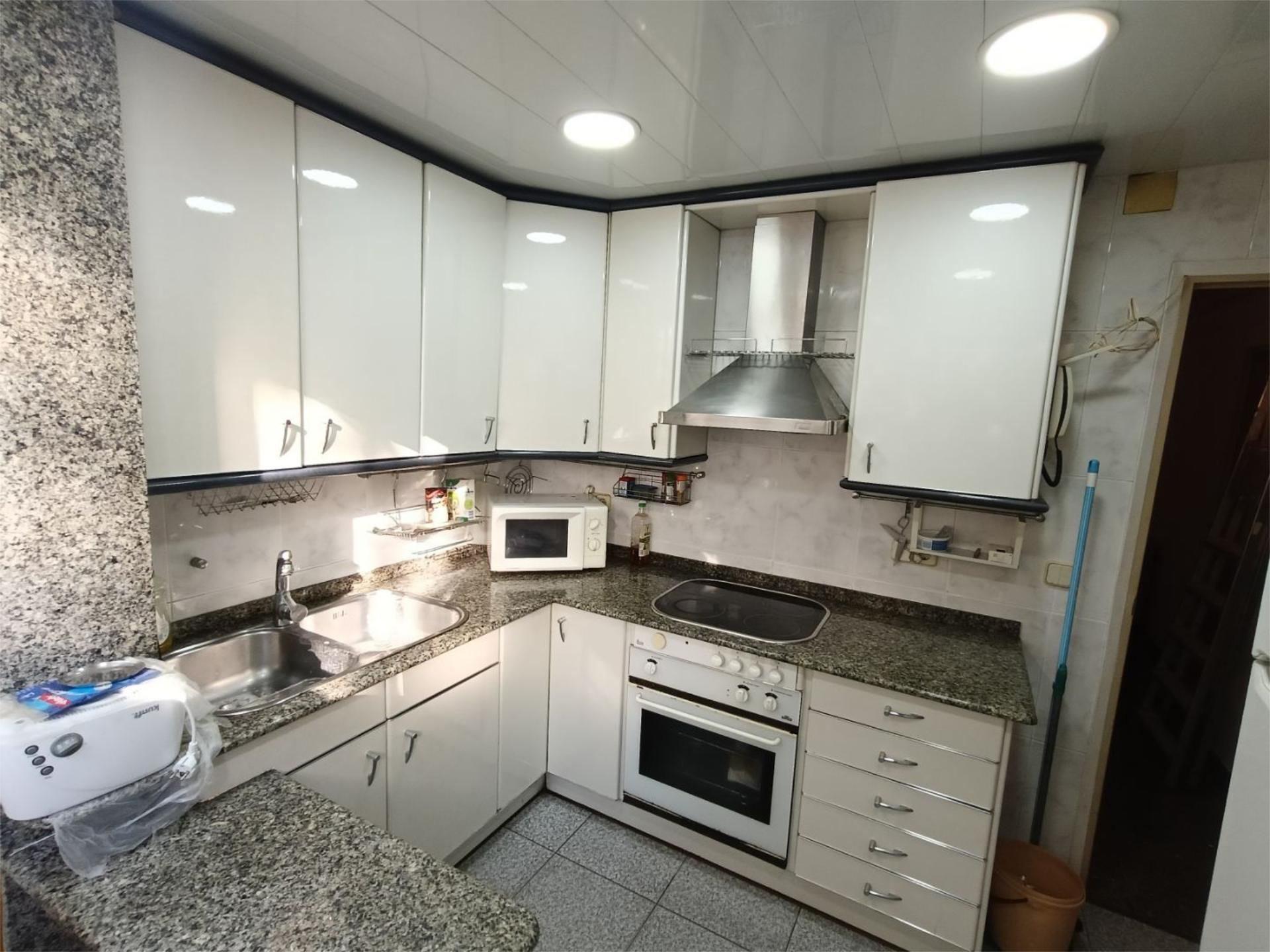 Cuina de Pis en venda en  Barcelona Capital amb Balcó