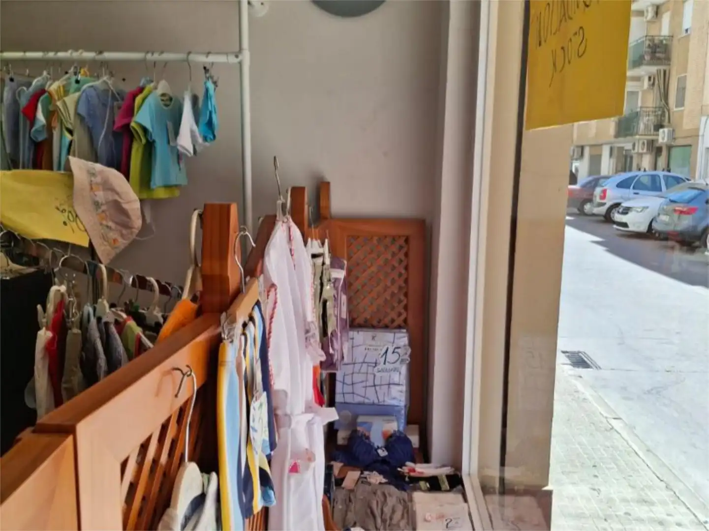Local en venda a Calle Pintor Alvarez Ortega, 6, El Higuerón Local en venda en Córdoba amb Aire condicionat i Moblat