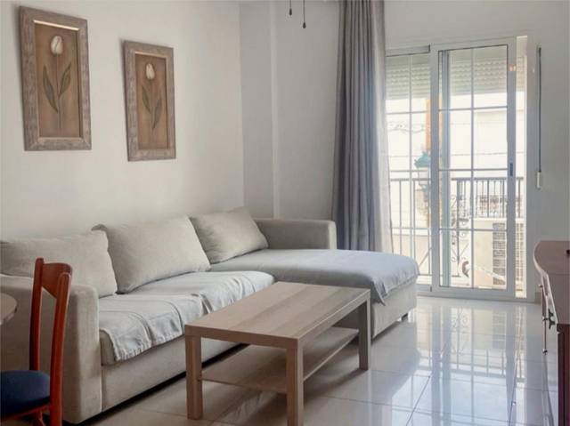 Piso en Alquiler en Calle Pintada, 22 en Centro