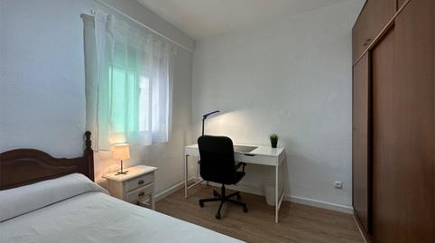 Foto 3 de Pis de lloguer a Calle Segre, 14, El Plantinar – Avda. La Paz - El Juncal, Sevilla