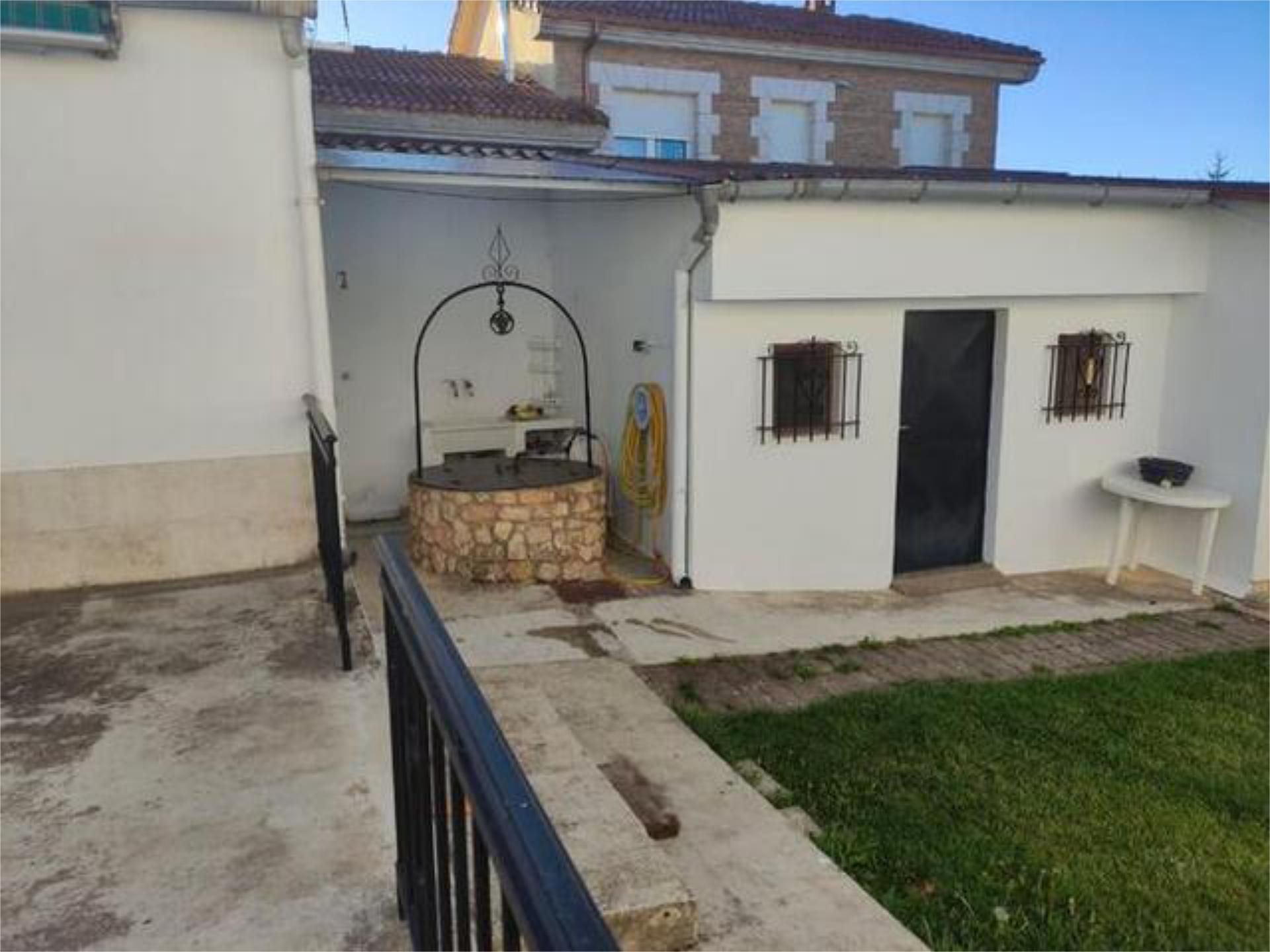 Garden of House or chalet for sale in Revillarruz  with Private garden, Storage room and Furnished