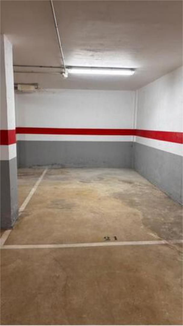 Parkplatz von Garage miete in Moguer