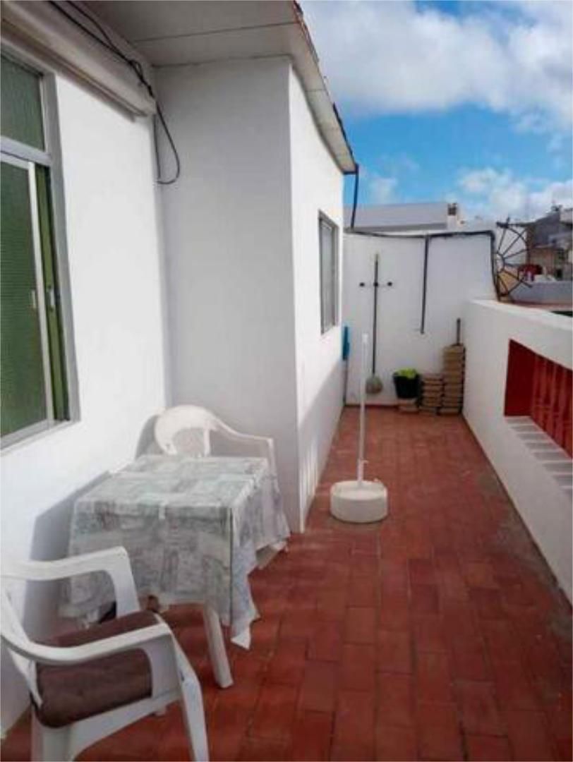Attic to rent in Isleta