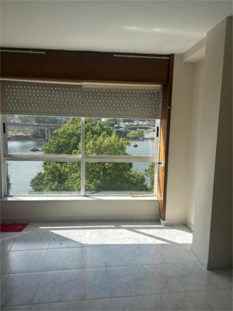 Vista exterior de Apartament de lloguer en Pontevedra Capital  amb Calefacció, Traster i Es permeten mascotes