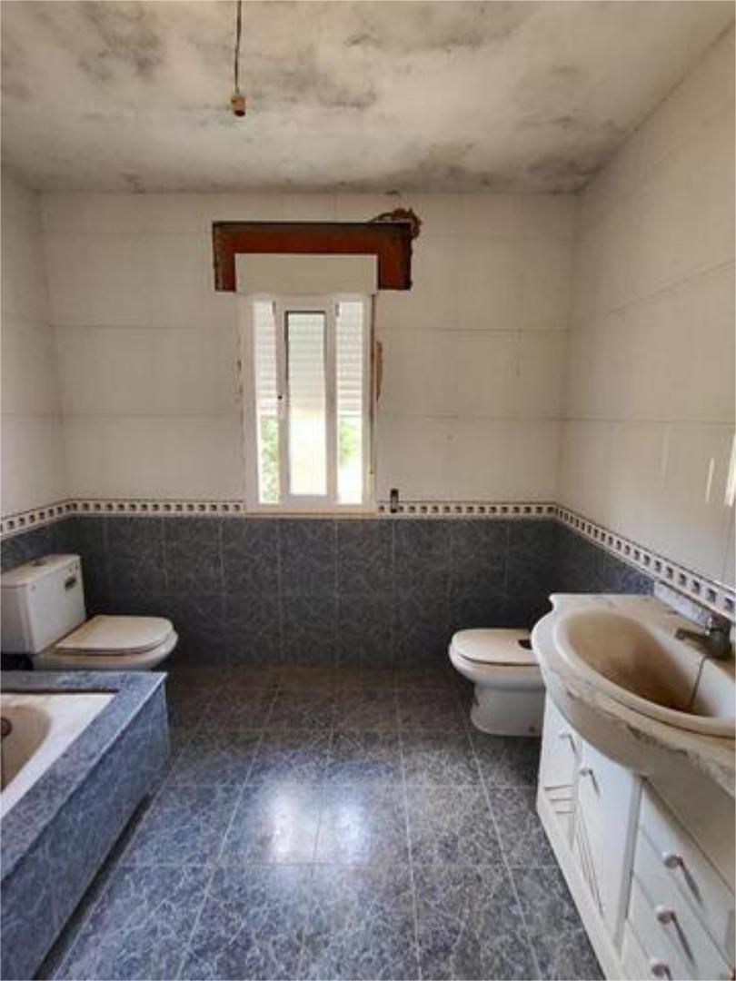 Bany de Casa o xalet en venda en Oroso