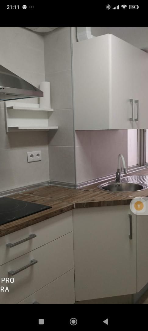 Piso de alquiler en Calle de Cantabria, 2, Renfe - Bulevar 1ª y 2ª Fase