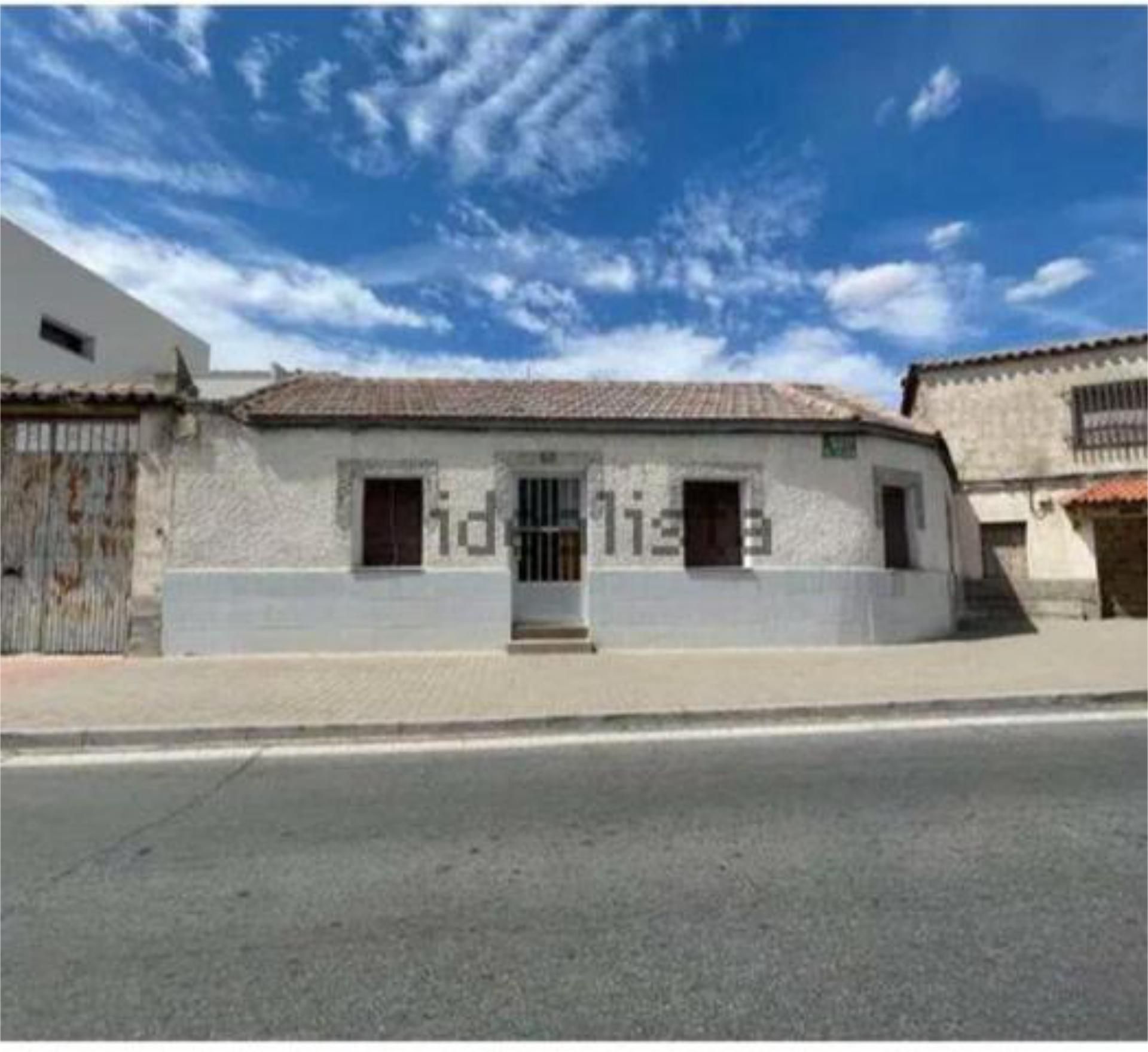 Vista exterior de Casa o xalet en venda en Las Ventas Con Peña Aguilera amb Terrassa