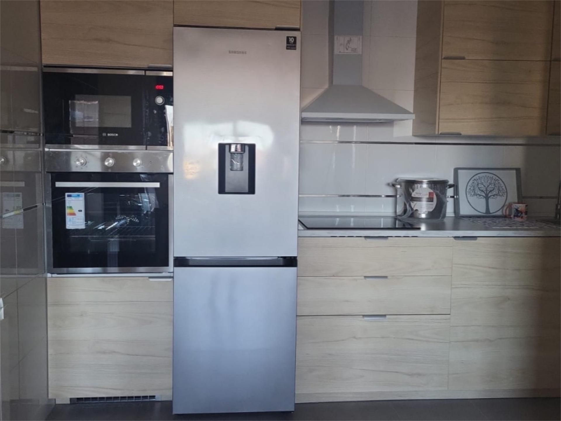 Kitchen of Flat to rent in León Capital   with Heating, Parquet flooring and Furnished