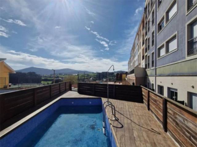 Piso en Alquiler en Avenida Asturias, 11 en Foz