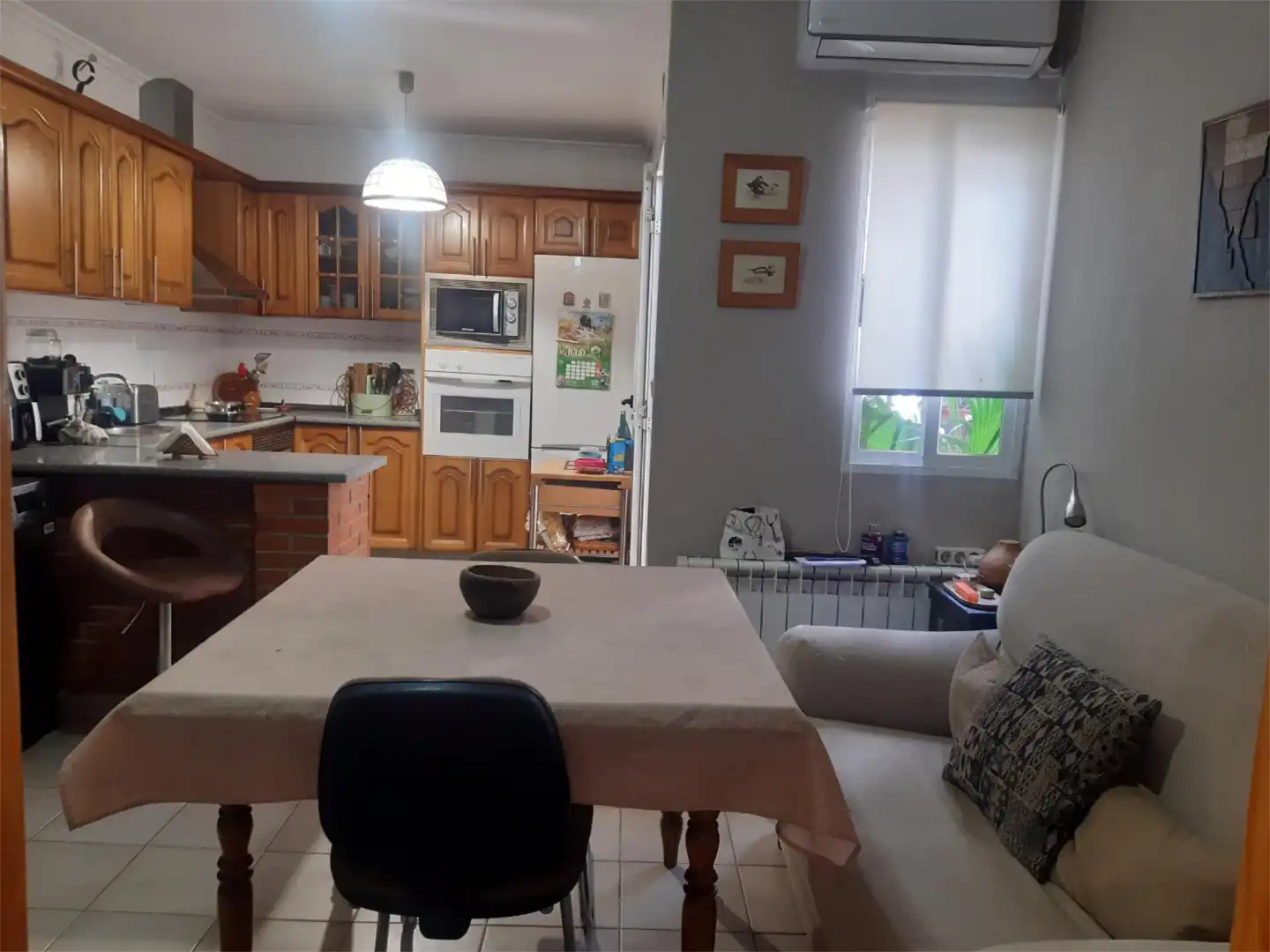 Houses for sale in Calle de José Macón, 32, San Roque - Ronda Norte Kitchen of Houses for sale in Badajoz Capital with Air Conditioner, Terrace and Balcony