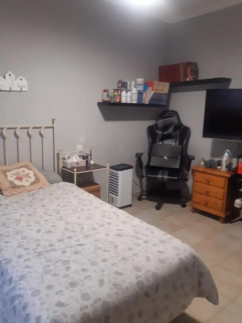 Houses for sale in Calle de José Macón, 32, San Roque - Ronda Norte Bedroom of Houses for sale in Badajoz Capital with Air Conditioner, Terrace and Balcony