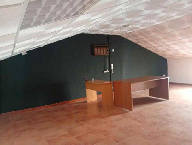 Local comercial en Alquiler en Aceuchal
