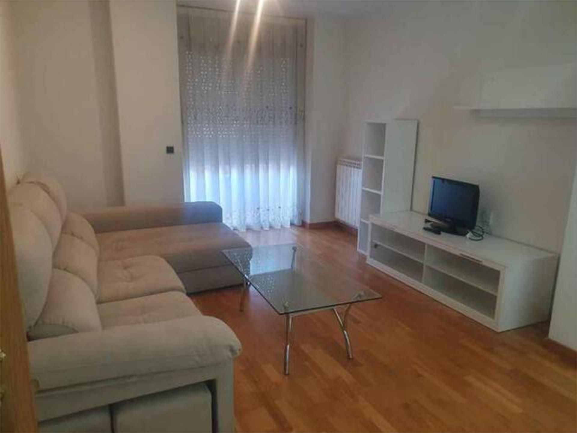 Living room of Flat to rent in Linares  with Heating and Furnished
