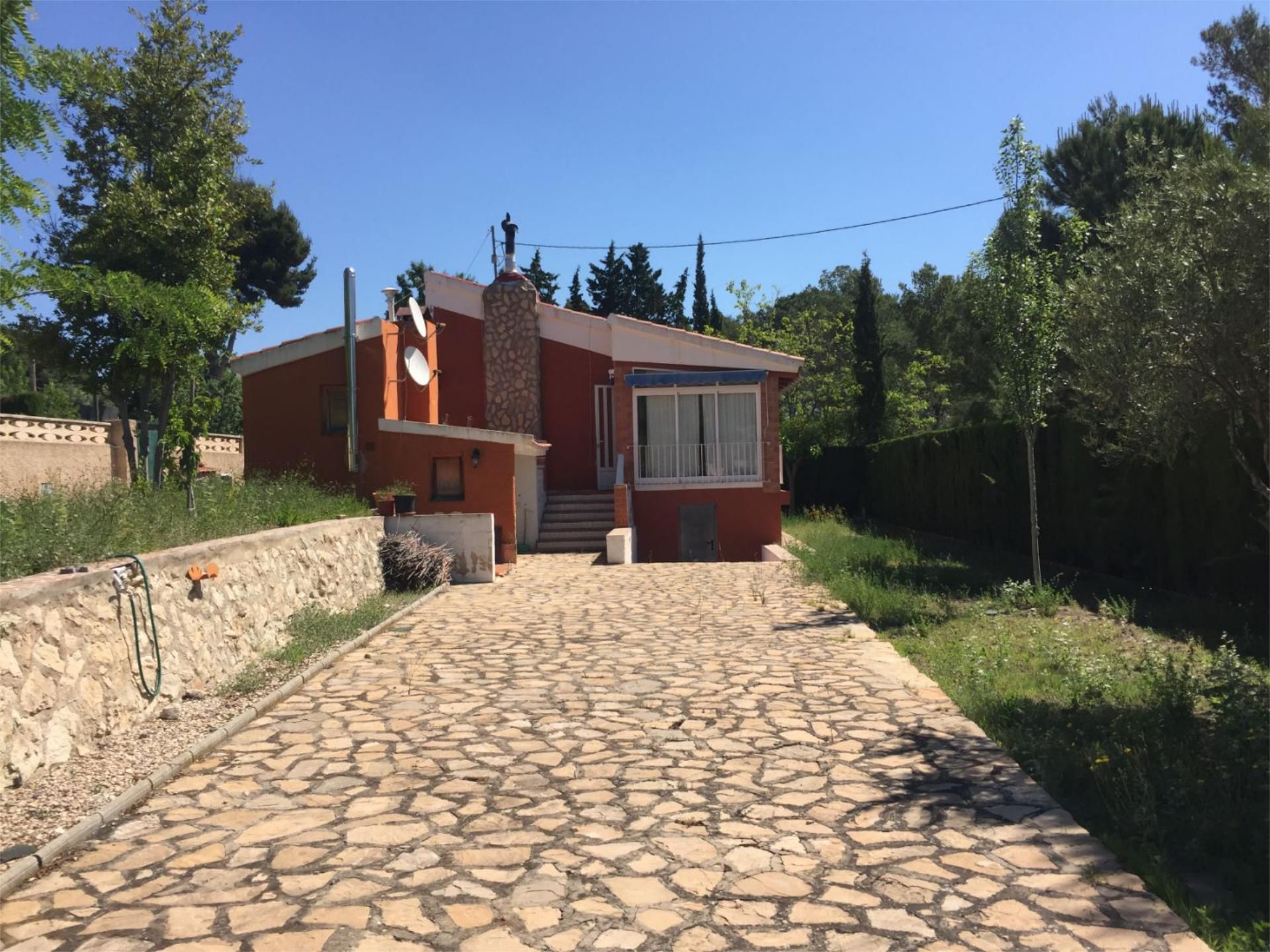 Exterior view of House or chalet for sale in Torremanzanas / La Torre de les Maçanes