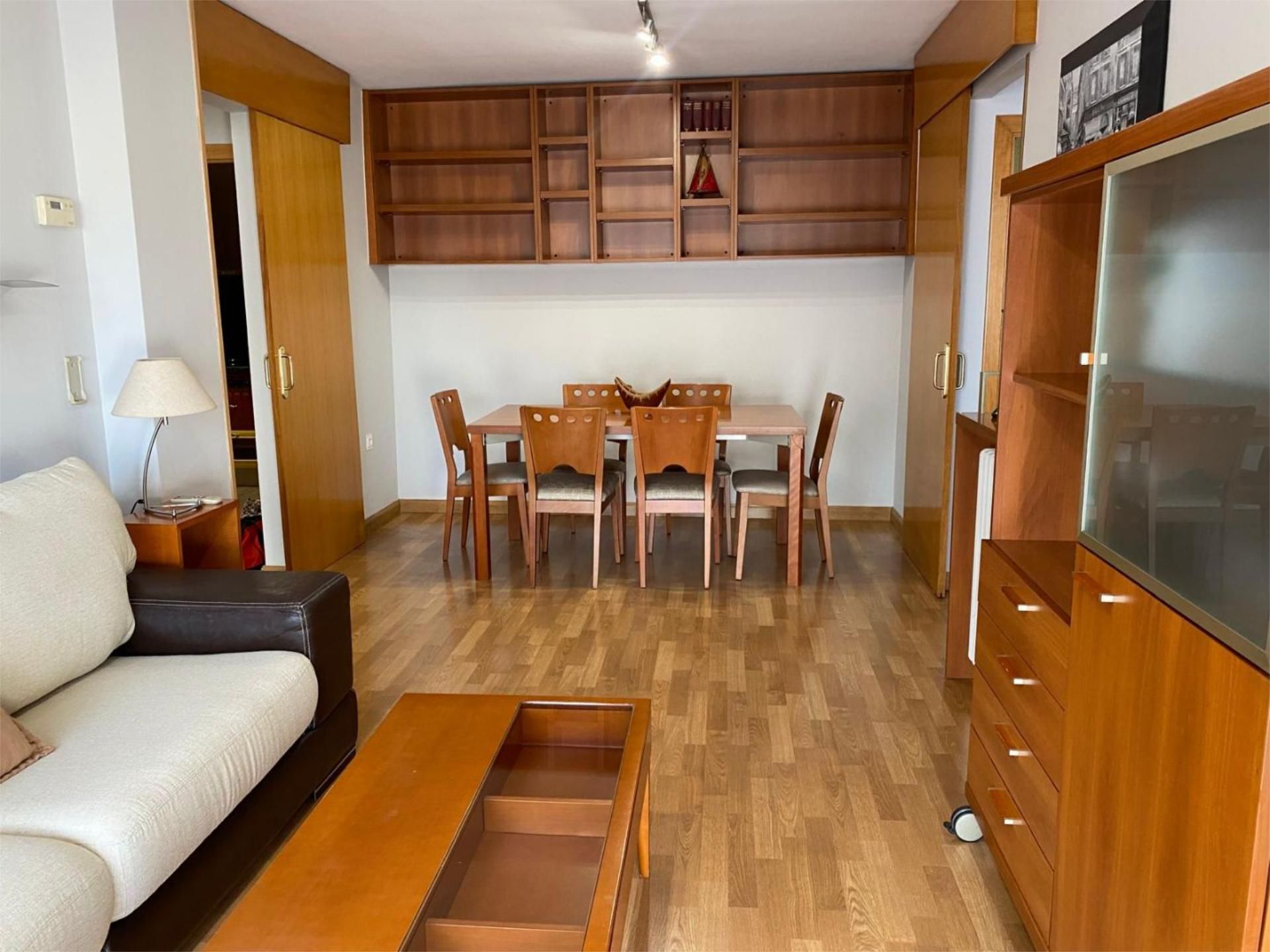 Flat to rent in Avenida de Juan Pablo II, 27, Avda. Federico Garcia Lorca - Nueva Estación Autobuses