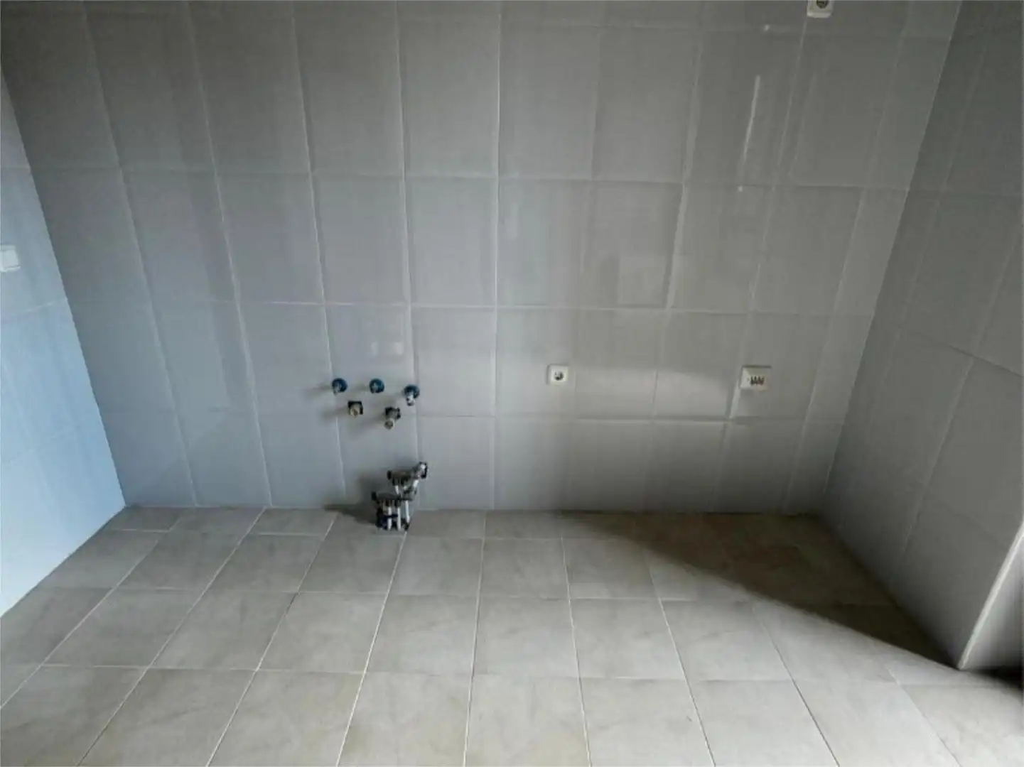 Baño de Piso en venta en Gorliz con Terraza y Balcón
