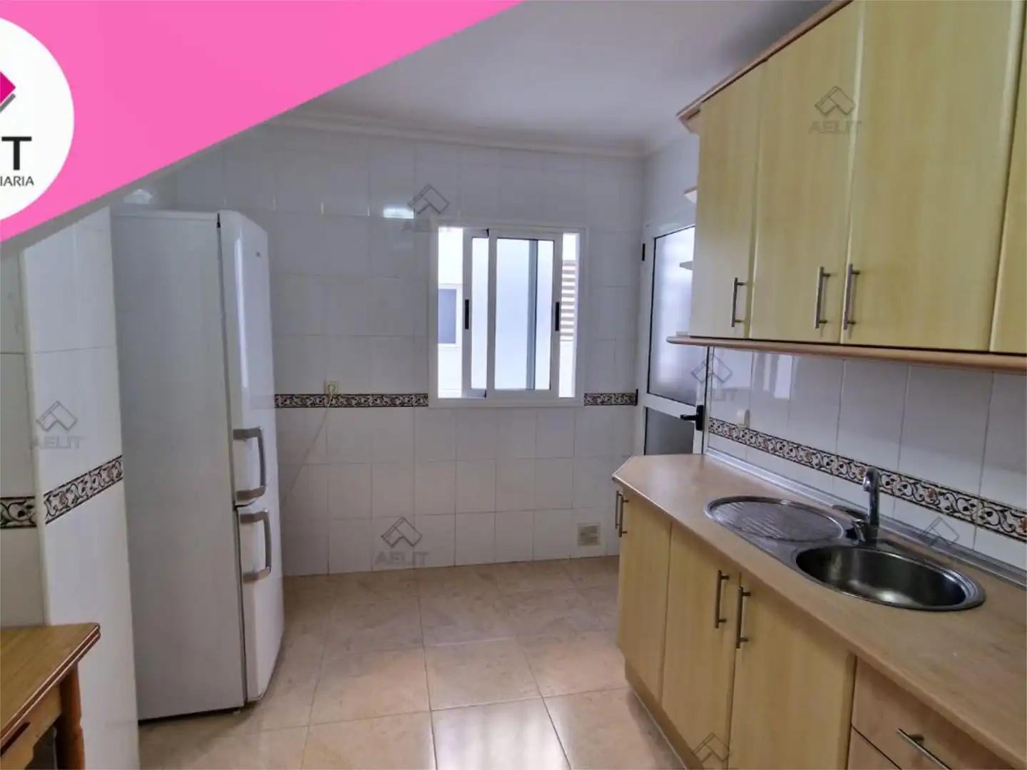 Flat for sale in Avenida de Sudamérica, 1, El Sabinar – Urbanizaciones – Las Marinas – Playa Serena Kitchen of Flat for sale in Roquetas de Mar with Terrace, Swimming Pool and Furnished
