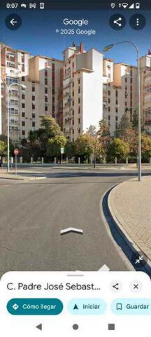Vista exterior de Pis en venda en  Sevilla Capital amb Jardí privat, Terrassa i Traster