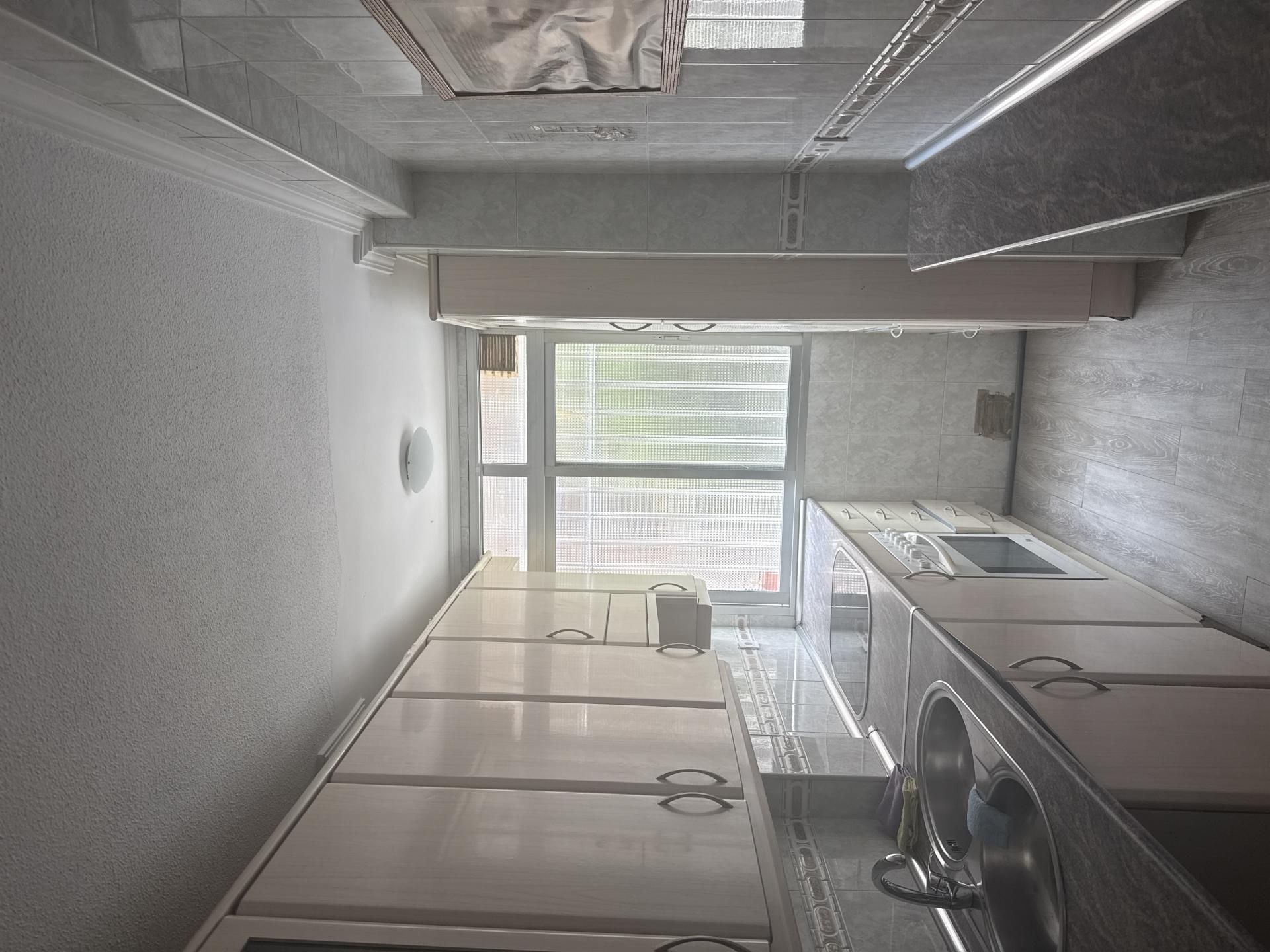 Kitchen of Flat to rent in Alcalá de Henares