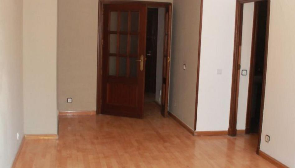 Photo 1 of Flat to rent in Paseo Isabel la Catolica, 22, San Pablo - San Nicolás, Valladolid