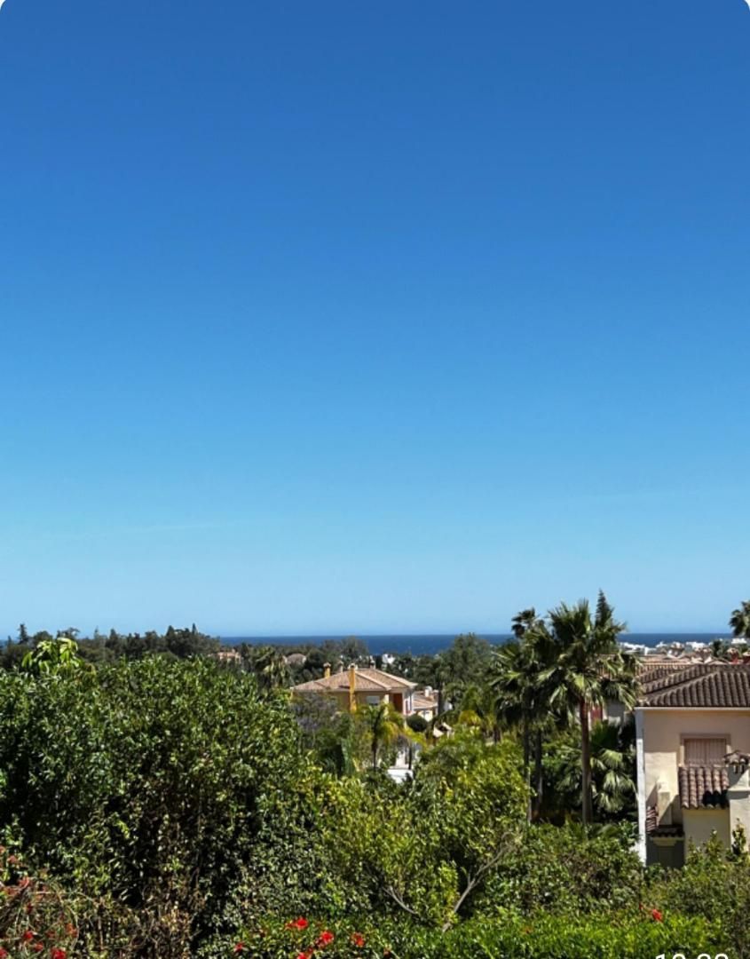 Exterior view of Flat to rent in Marbella  with Air Conditioner, Heating and Terrace