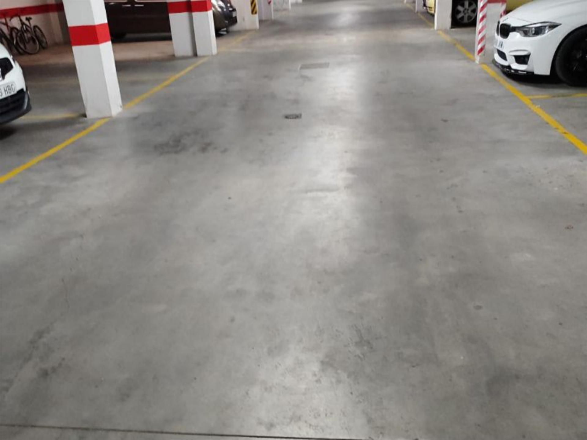 Aparcament de Garatge de lloguer en  Logroño