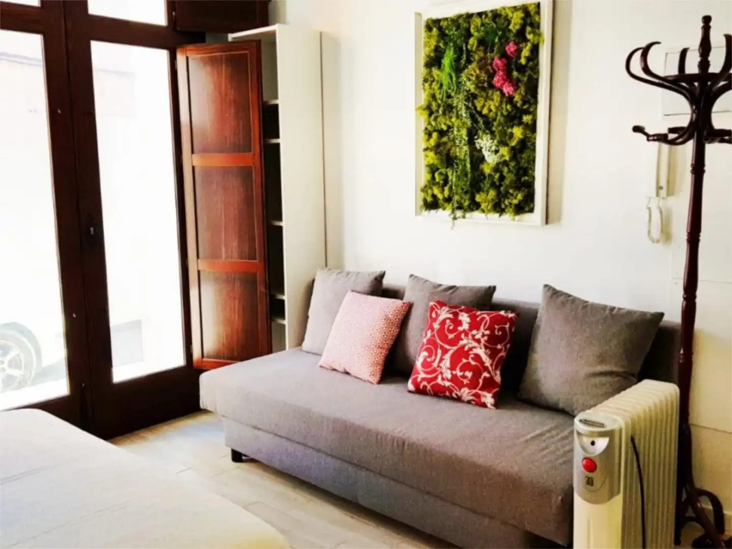 Sala de estar de Local de alquiler en Valencia con Aire acondicionado y Amueblado