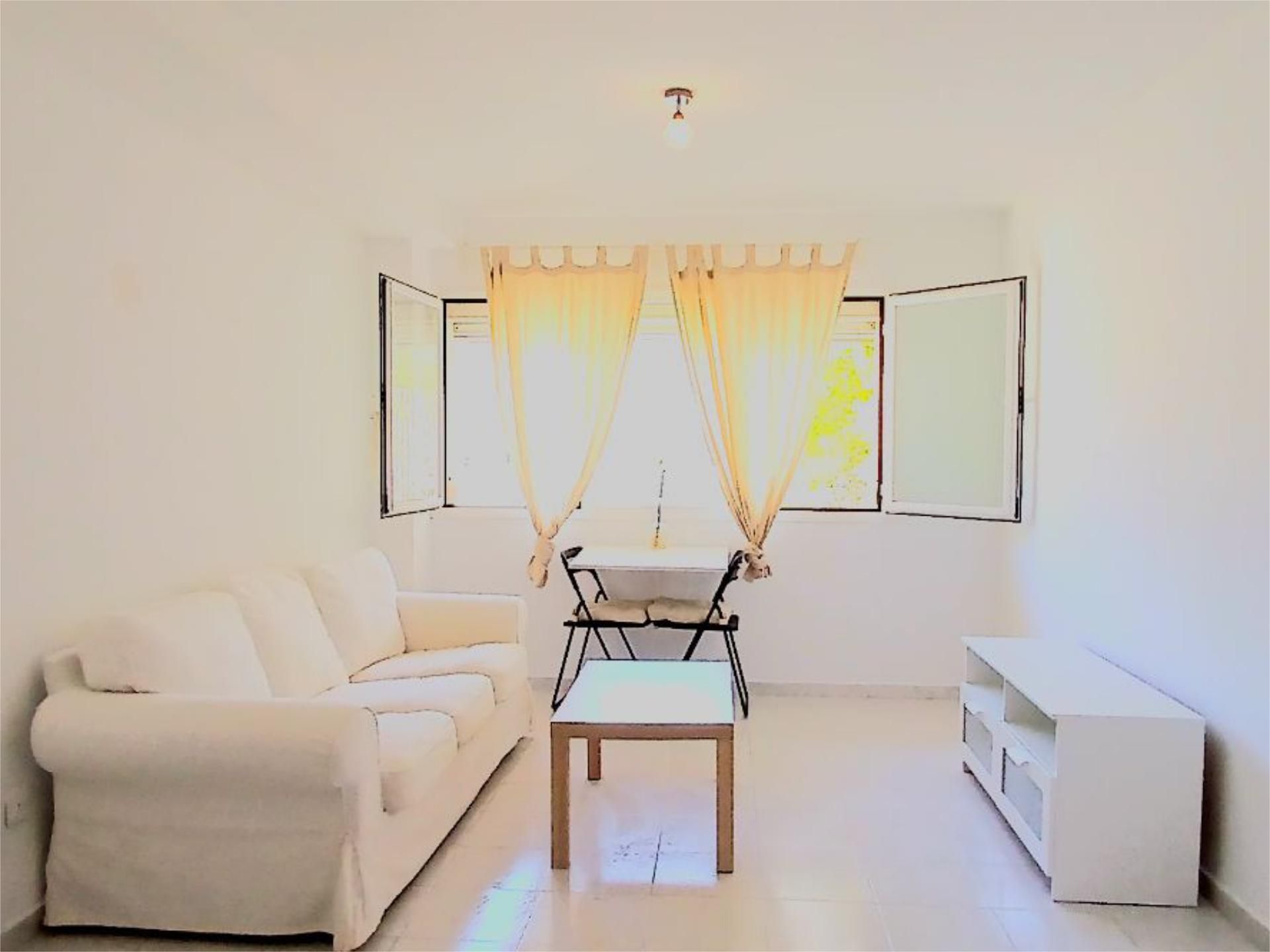 Living room of Flat to rent in Granadilla de Abona  with Furnished