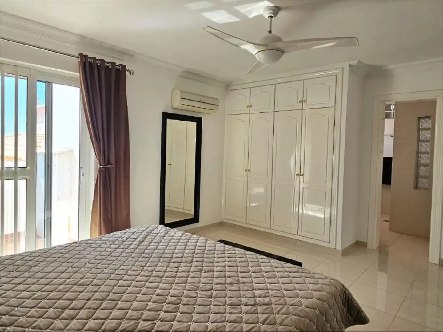 Houses for sale in Calle La Zahorra, 9, Callao Salvaje - Playa Paraíso Bedroom of Houses for sale in Adeje with Air Conditioner, Private garden and Terrace