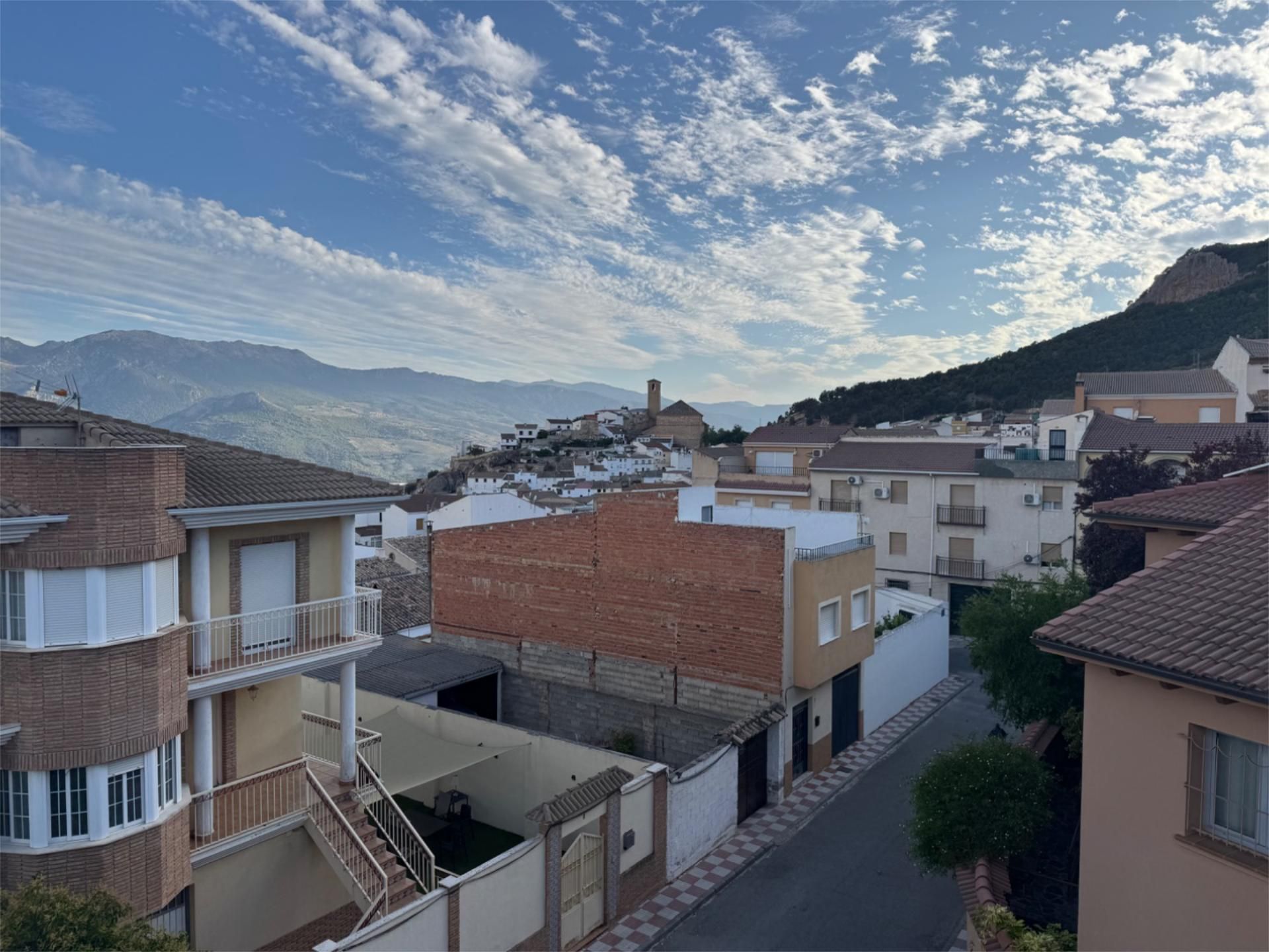 Vista exterior de Pis en venda en Pegalajar amb Aire condicionat, Terrassa i Moblat