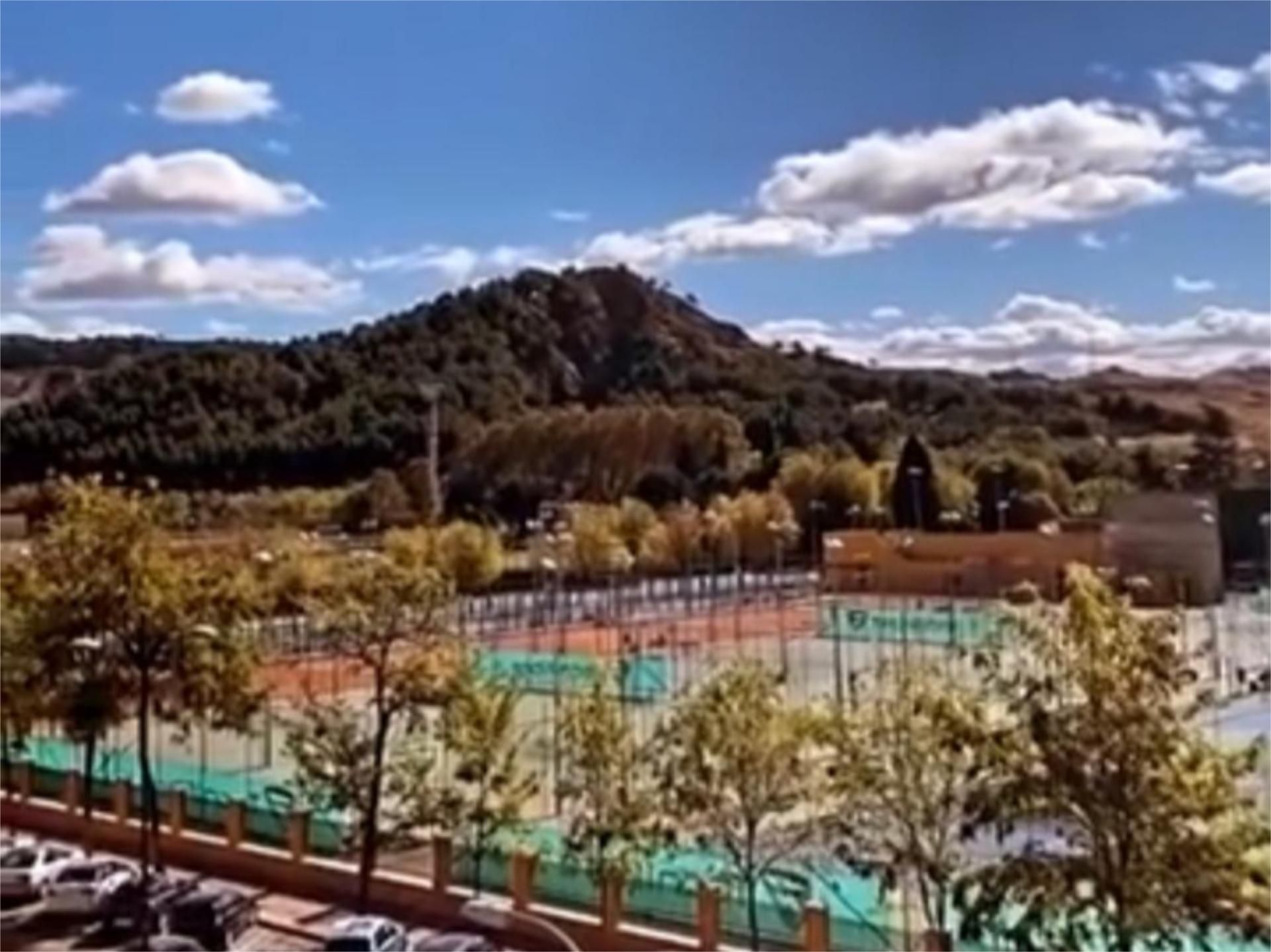 Vista exterior de Pis de lloguer en Alcalá de Henares amb Aire condicionat, Calefacció i Terrassa