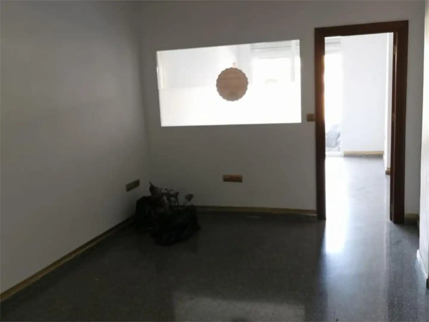 Commercial properties for rent in Churriana de la Vega  with Air Conditioner and Heating