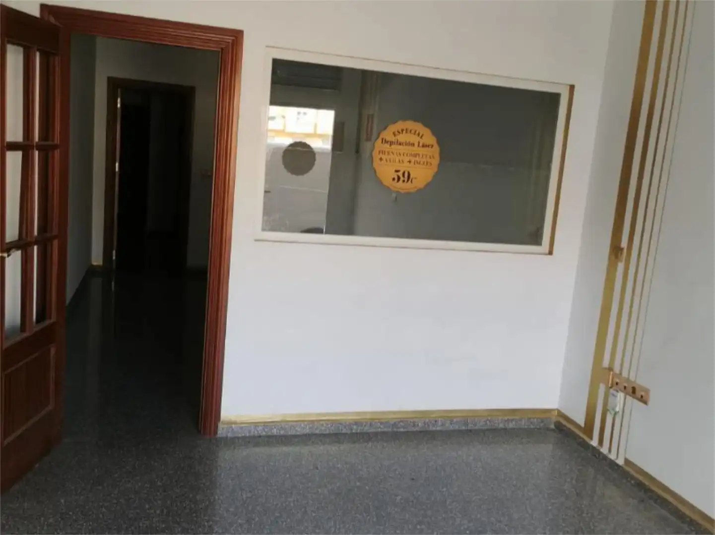 Commercial properties for rent in Churriana de la Vega  with Air Conditioner and Heating