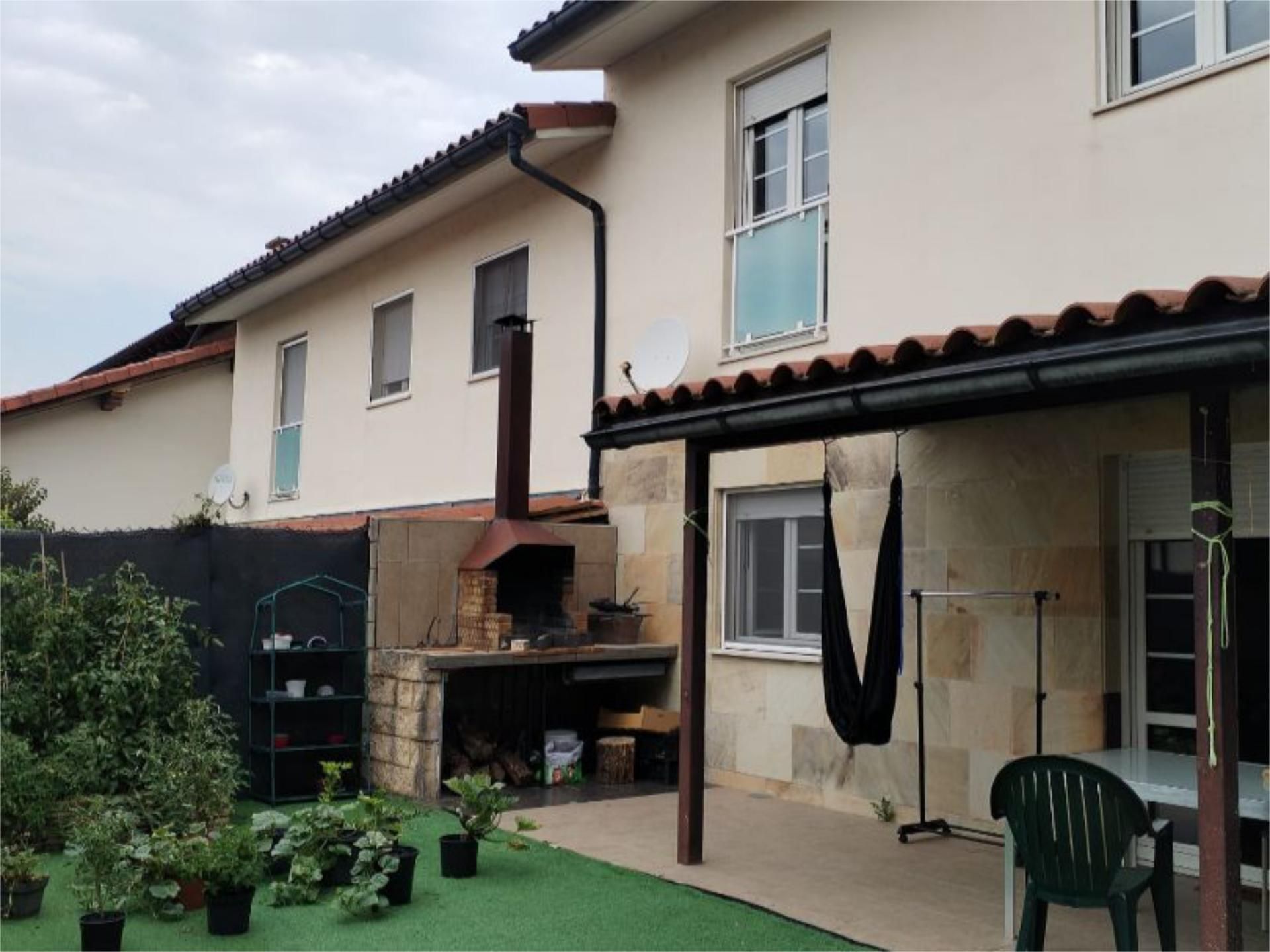 Exterior view of House or chalet to rent in Cizur  with Heating, Private garden and Terrace