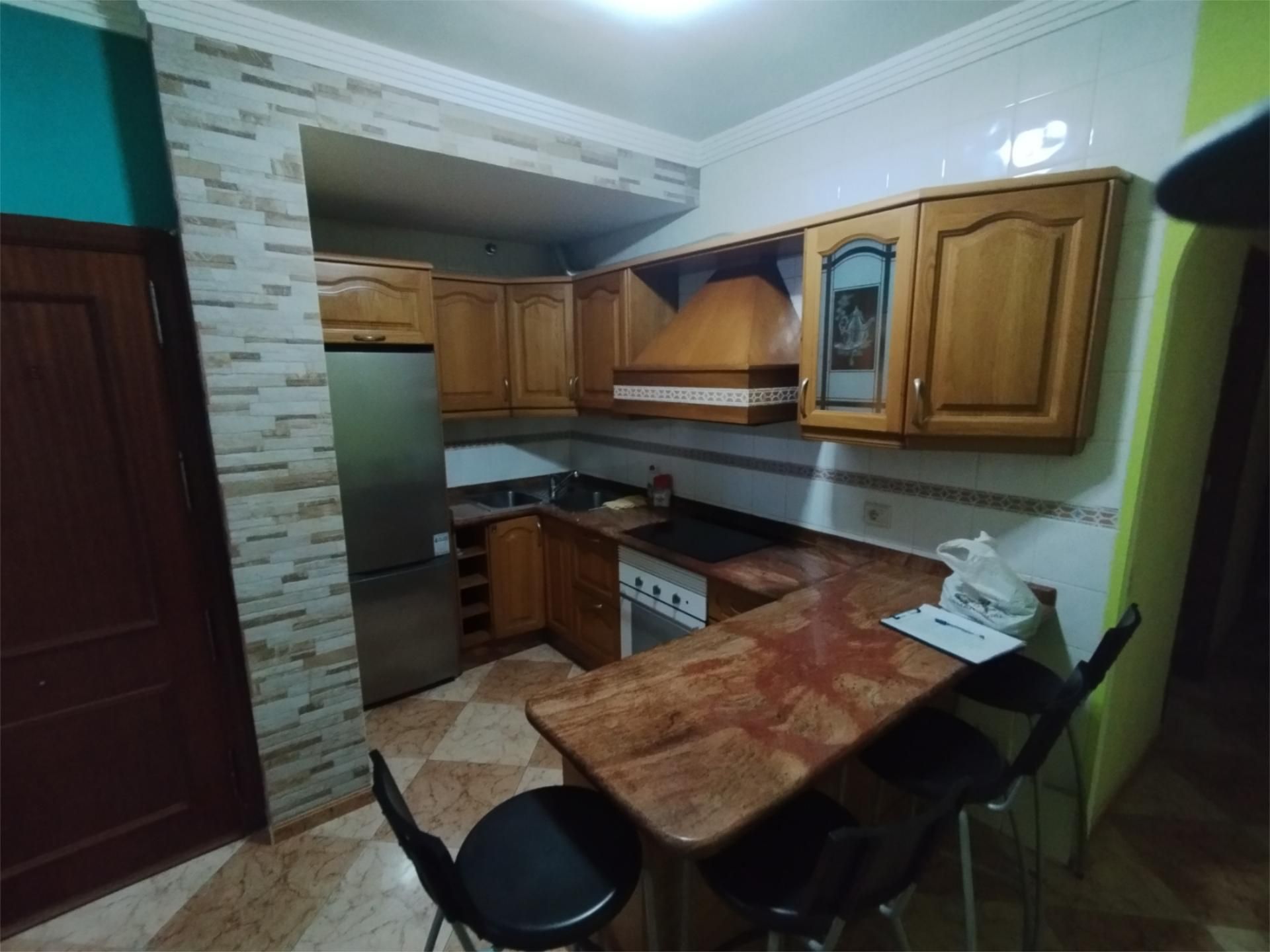 Kitchen of Flat to rent in Telde  with Furnished, Oven and Washing machine