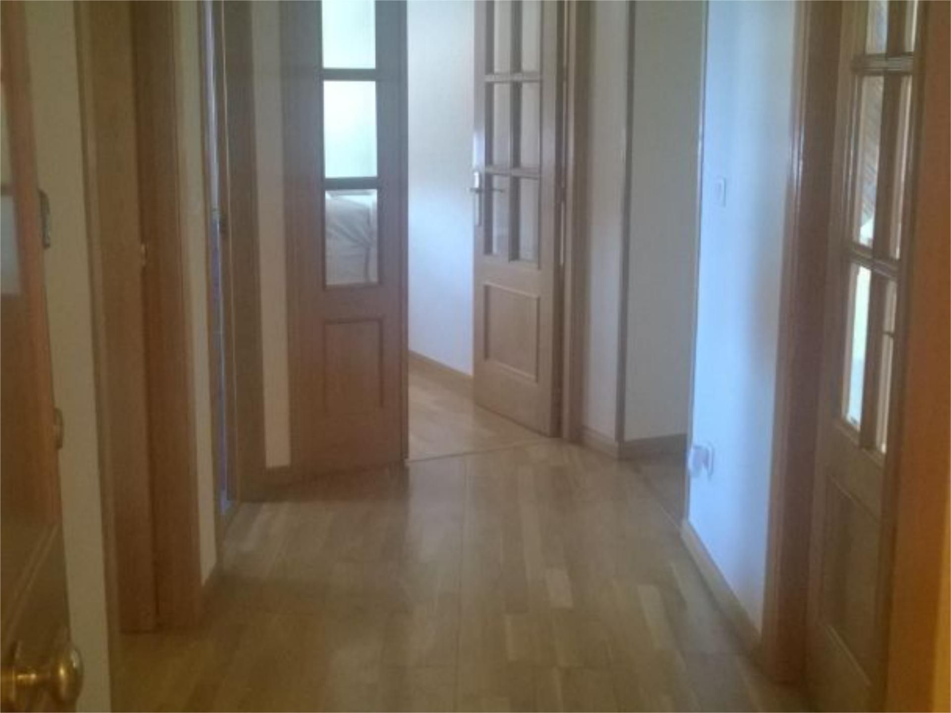 Flat to share in Soria Capital   with Heating, Parquet flooring and Furnished