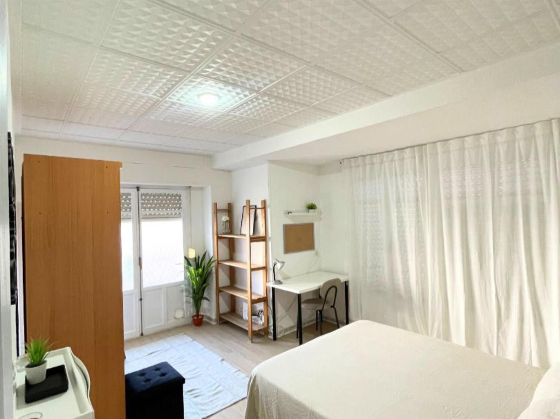 Piso para compartir en Calle Botella de Hornos, 2, Mercado Piso para compartir en Calle Botella de Hornos, 2, Mercado