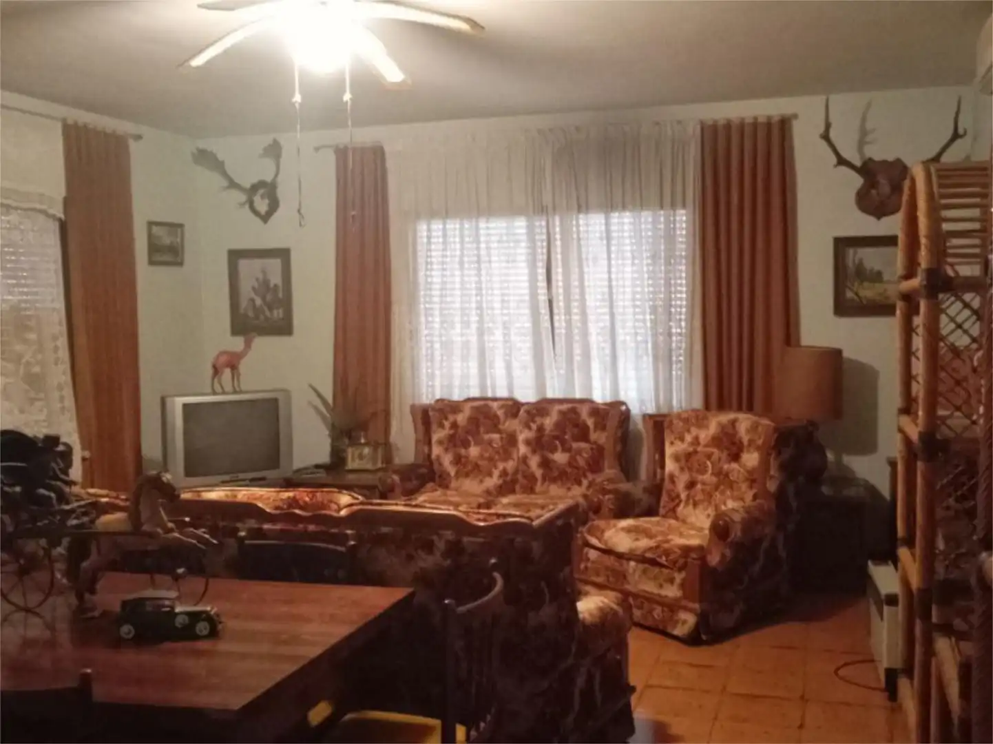 Sala d'estar de Pis en venda en La Puebla de Montalbán amb Aire condicionat, Calefacció i Jardí privat