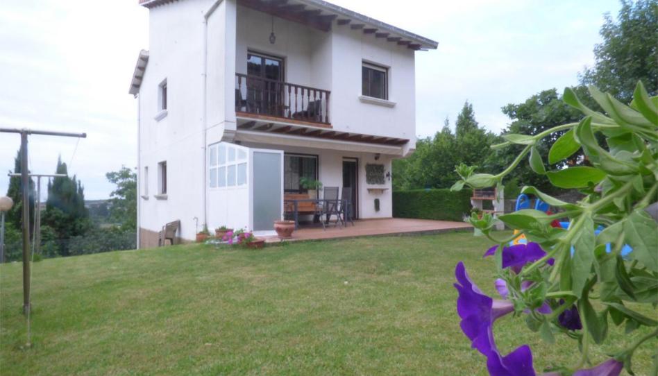 Foto 1 de Casa o chalet en venta en Barrio Voz al Rey, 40, Heras - Santiago -San Salvador, Cantabria