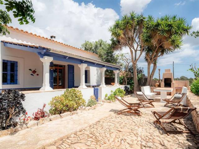 Finca rústica en Alquiler en Lugar Venda des Cap, 1940 en Formentera